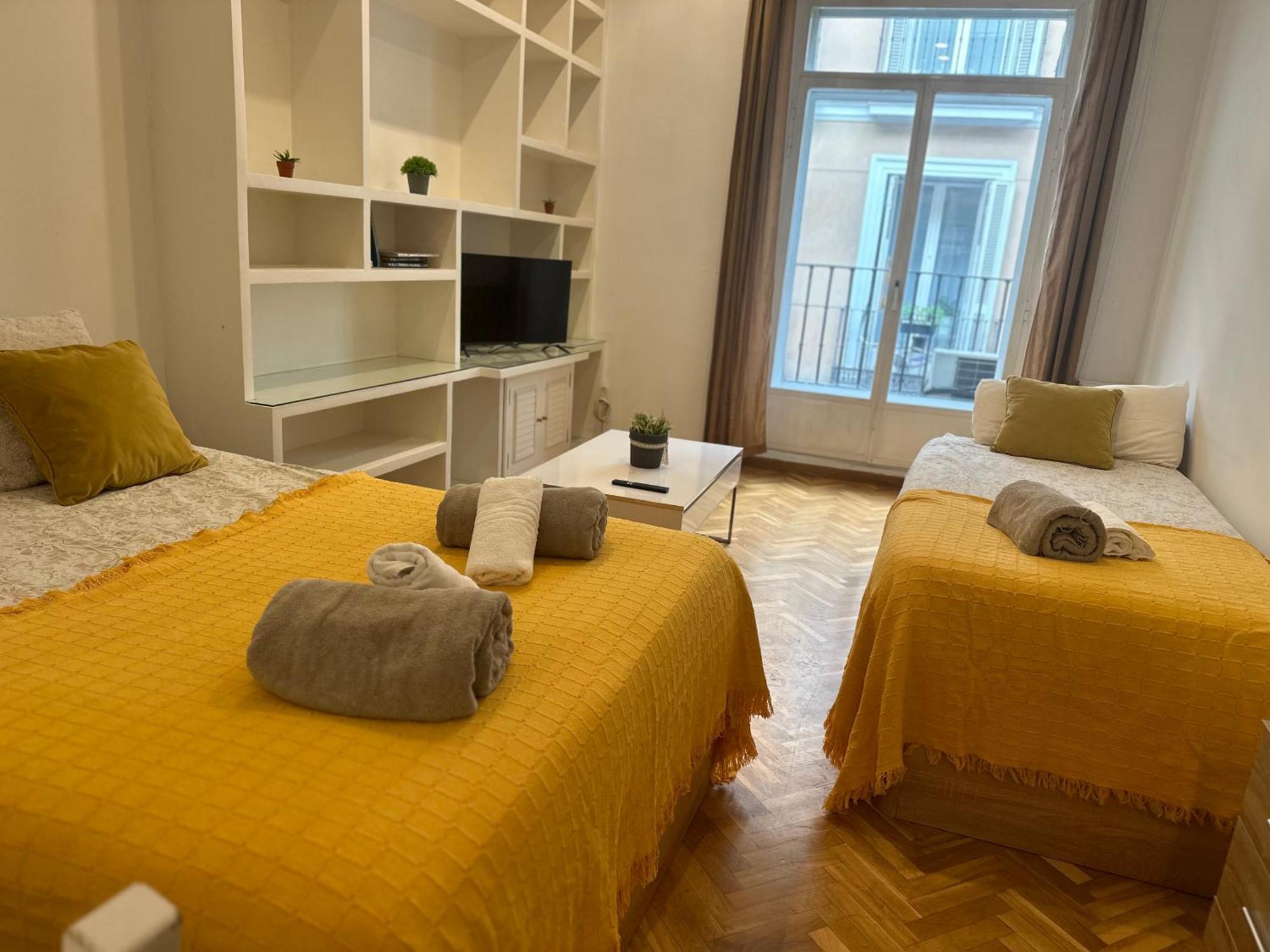 Апартаменти Piso Centro Madrid Infantas Екстер'єр фото
